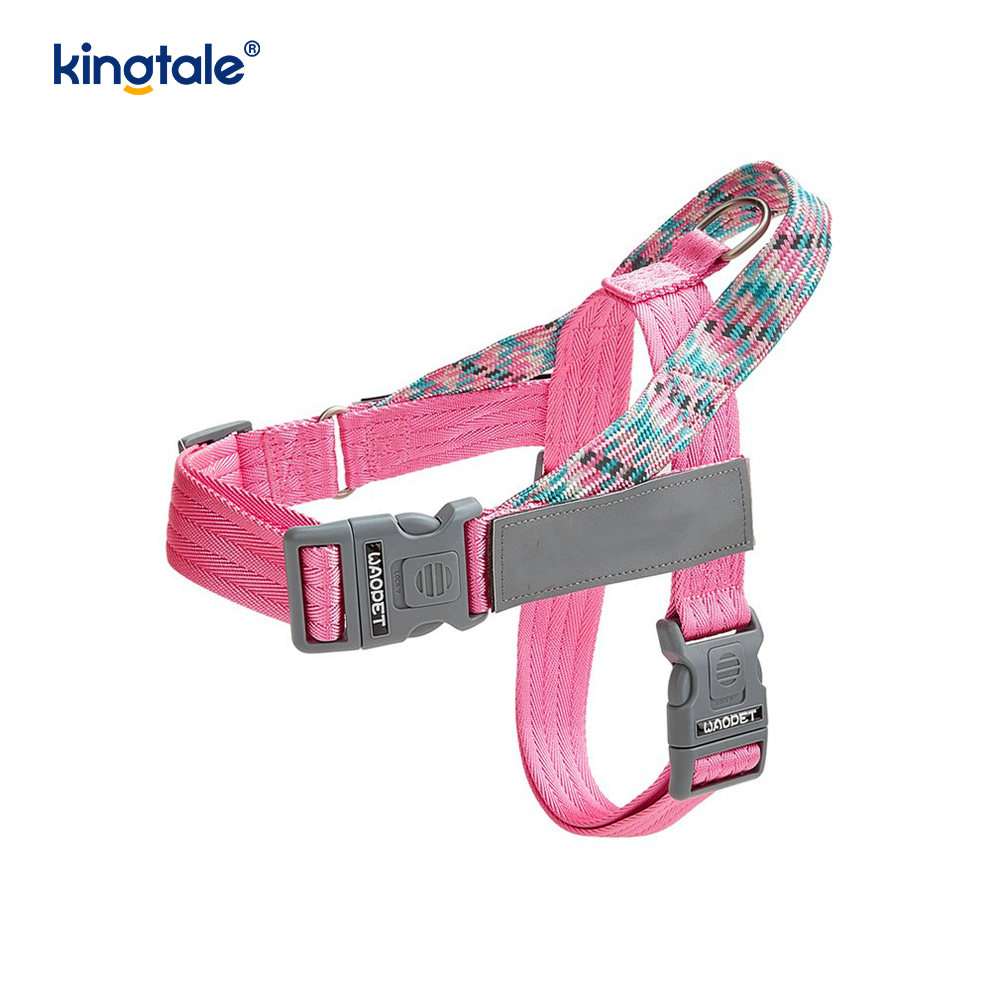 Mengembangkan Anyaman Nilon Kepang Sorot Harness Anjing Reflektif