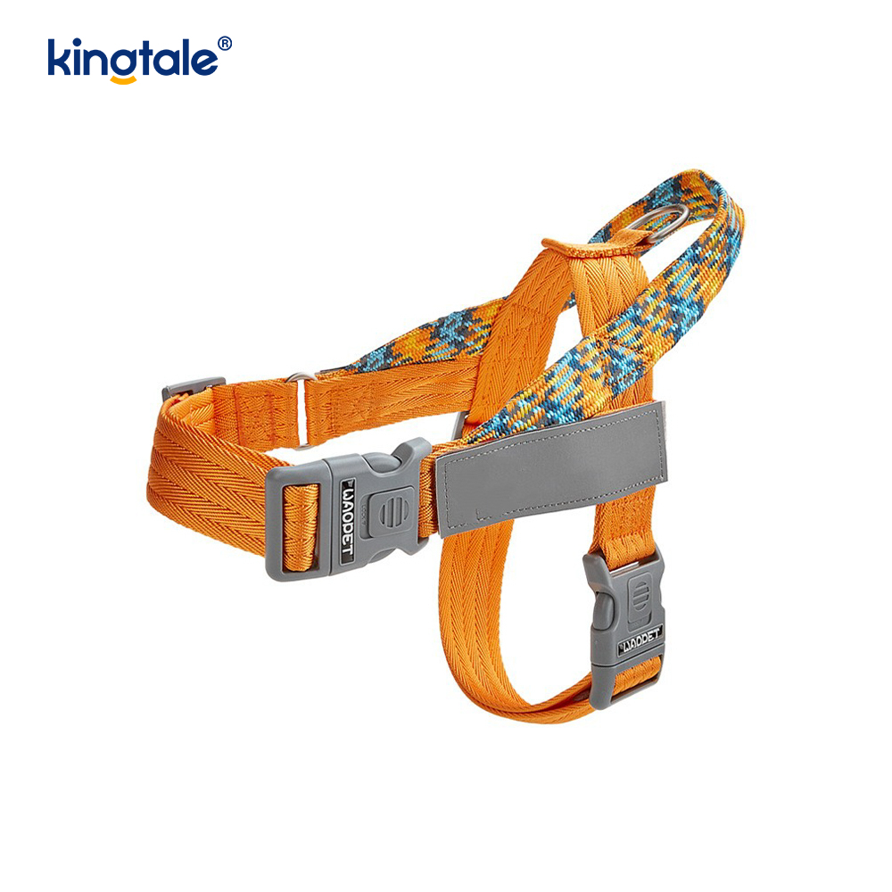 Mengembangkan Anyaman Nilon Kepang Sorot Harness Anjing Reflektif
