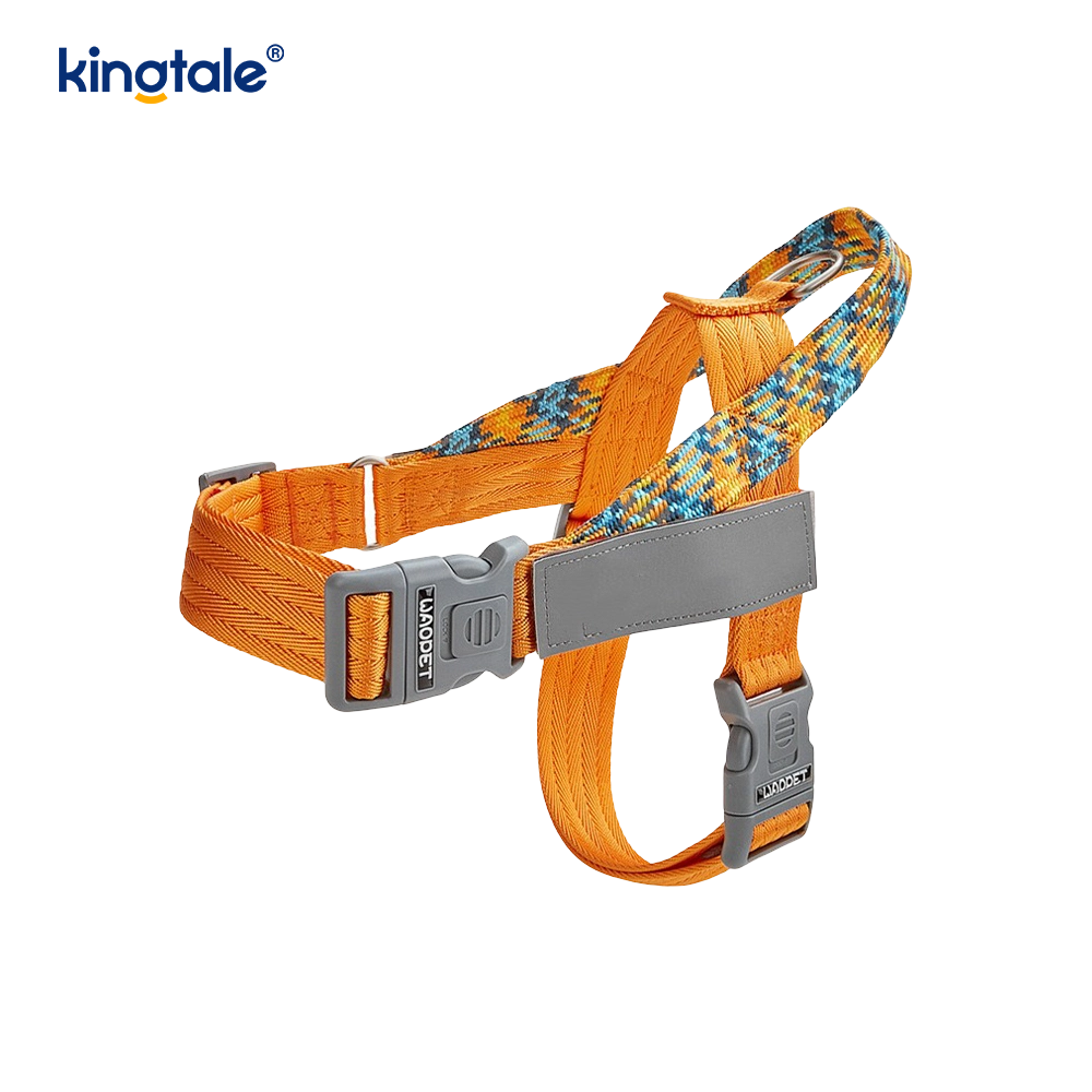 Mengembangkan Anyaman Nilon Kepang Sorot Harness Anjing Reflektif